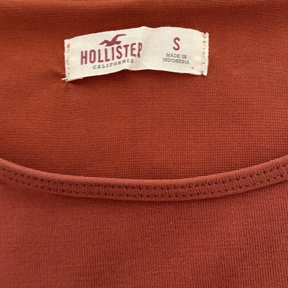 Hollister Rusty Orange Open Shoulder Top - Picture 3 of 3
